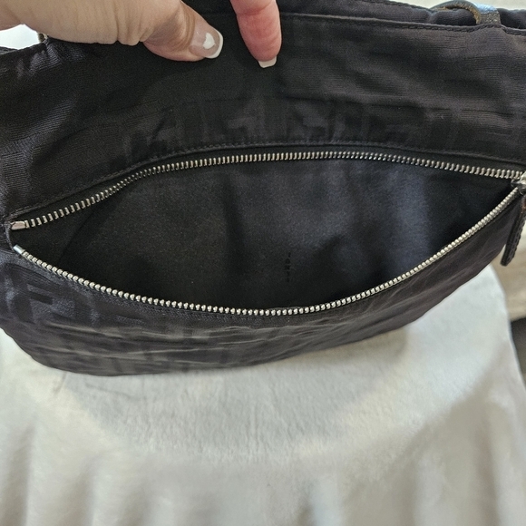 Fendi Zucca FF Vintage Black Tote - Picture 6 of 16